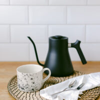 (3) HYGGE mug (black) Kinga