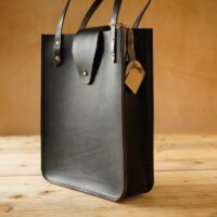 Warriner-Leather-Fernworthy-Tote-black-country-style