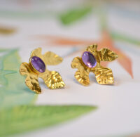 Victoria-von-Stein-Riverleaf-Lily-Leaf-stud-earrings-Amethysts2