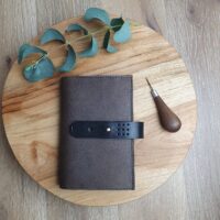 hands-of-tym-notebooks-notepads-laurel-the-bespoke-handmade-luxury-leather-notebook-diary-a6-30247012433964_1500x