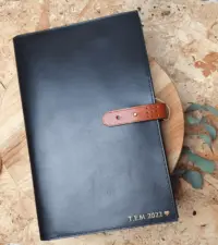 hands-of-tym-stationery-laurel-the-bespoke-handmade-luxury-leather-notebook-diary-a4-29509170298924_750x