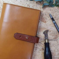 hands-of-tym-stationery-laurel-the-bespoke-handmade-luxury-leather-notebook-diary-a5-slim-29096594636844_550x