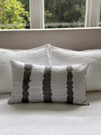 gray-stripe-marbled-cushion-front